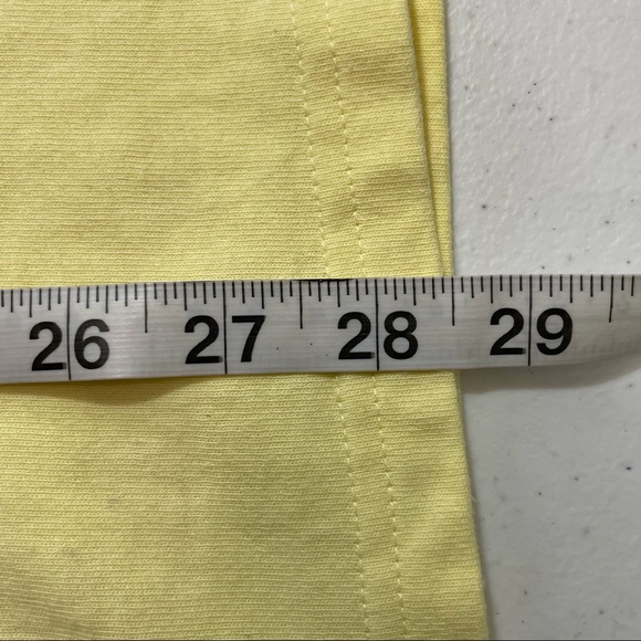 Champion Men’s Pale Yellow Embroidered Logo Short Sleeve T-Shirt Size L - Picture 5 of 7